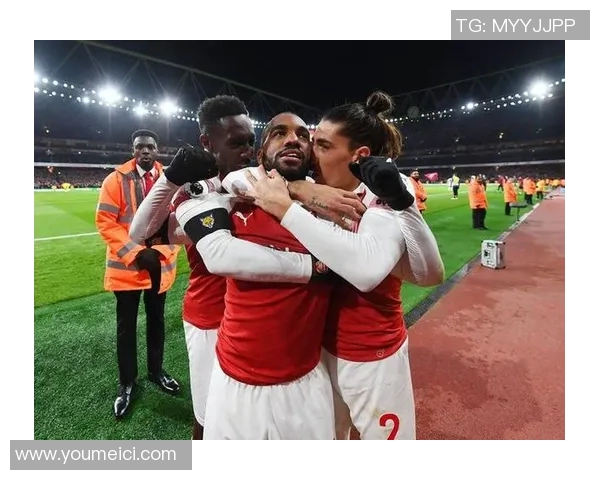 广州足球队在英超精英赛中的团队协作表现分析与点评 广州足球队在英超精英赛中的团队协作表现分析与点评